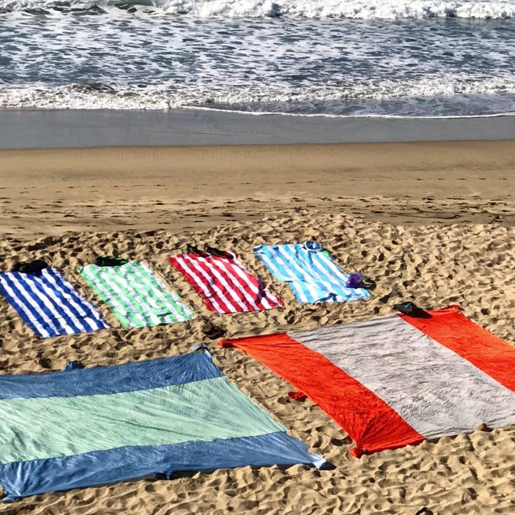 Mega Sand Proof Beach Blanket - XXL By Easy Snorkel